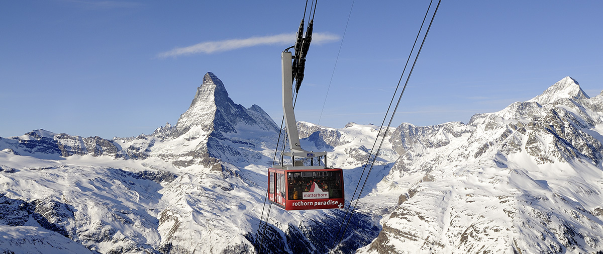 Aussicht auf Matterhorn im Winter